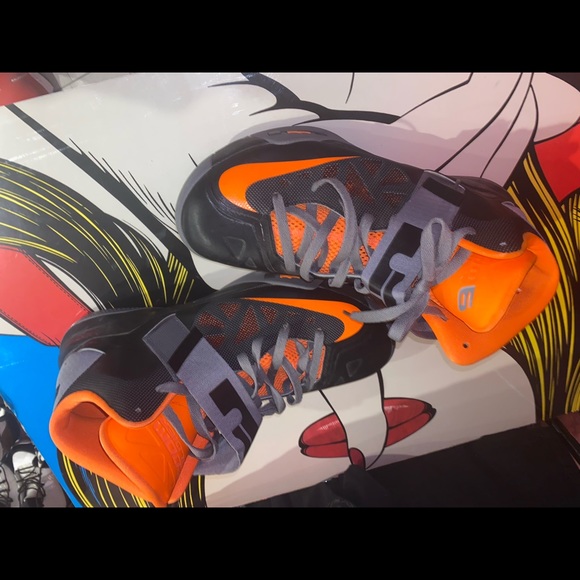 LEBRON AMBASSADOR 8 BLACK ORANGE SHOES - Picture 2 of 4